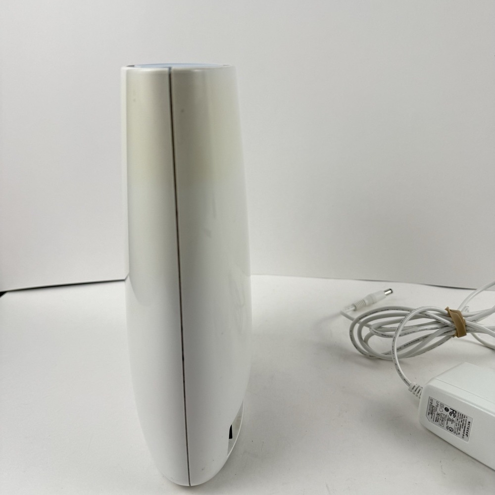 Netgear Orbi Router RBR50 Tri-Band WiFi Mesh Router W/ Power Cord Tested Working - Picture 4 of 10